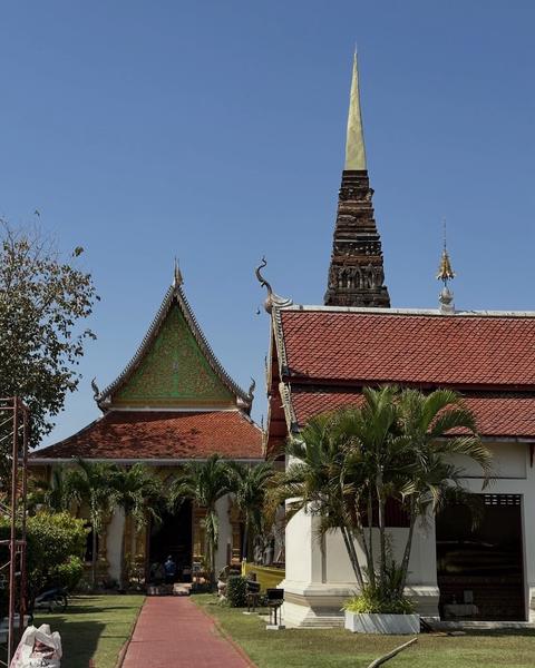 วัดพระธาตุหริภุญชัย